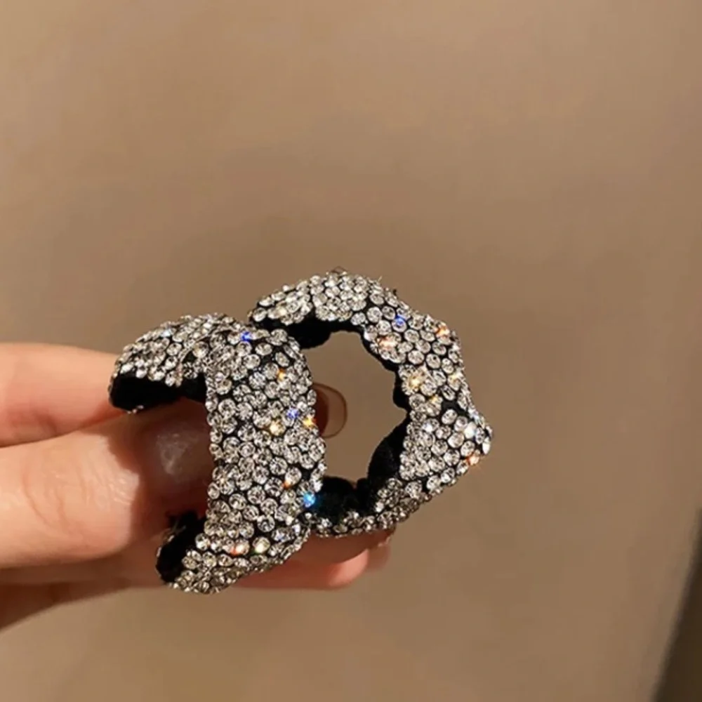 Black Full Rhinestone Hoop Earrings - Picture 4 of 5